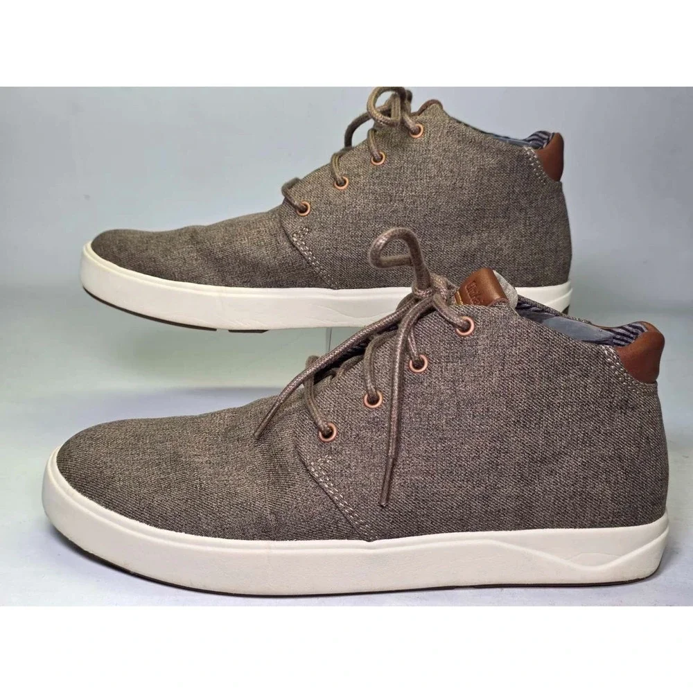 OluKai Nana Hele Wai'apo Men's Chukka Boots Size 9.5 Gray Brown Canvas Mid Shoes